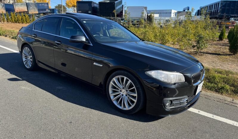 BMW black side view