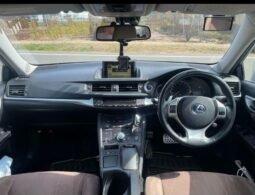 
										LEXUS CT200h Version C 2011 full									