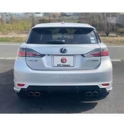 
										LEXUS CT200h Version C 2011 full									