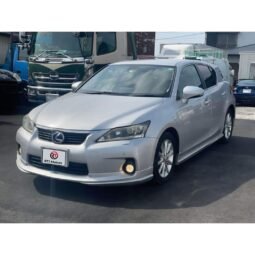 LEXUS CT200h Version C 2011