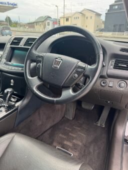 
										Toyota Crown DBA-GRS200 full									