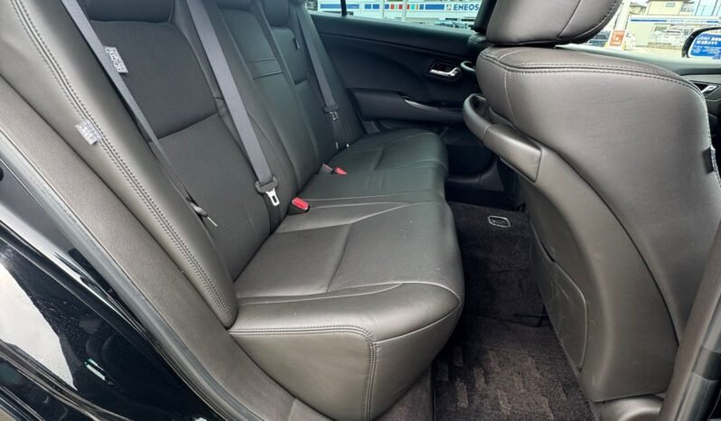 
								Toyota Crown DBA-GRS200 full									